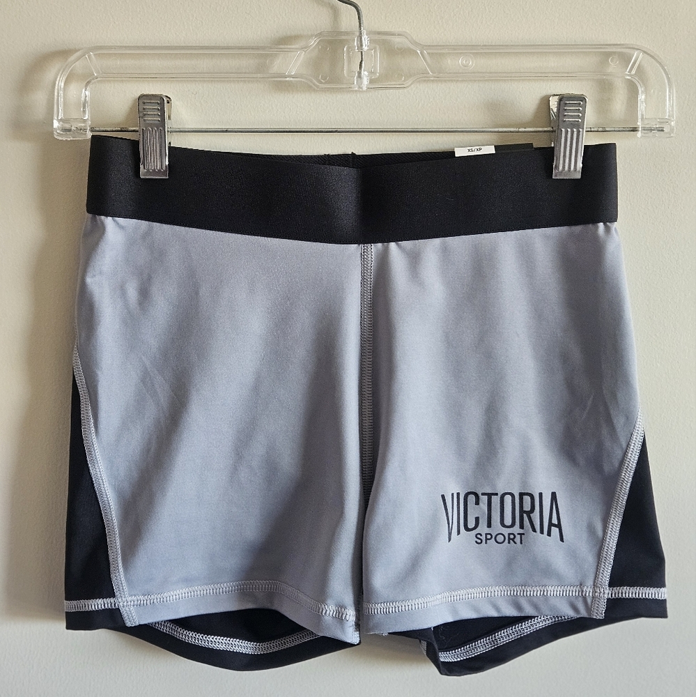 Victoria Sport Shorts XS